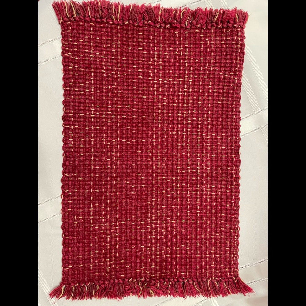 Four 19”x 12” Vintage Woven Placemats
